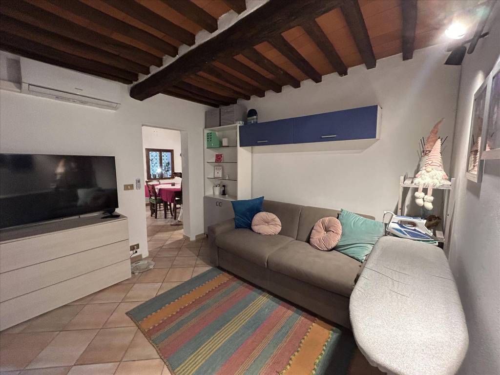 appartamento in vendita a Castiglione del Lago in zona Macchie