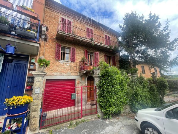 appartamento in vendita a Castiglione del Lago in zona Casamaggiore