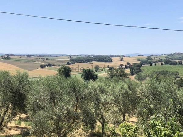 appartamento in vendita a Castiglione del Lago in zona Badia