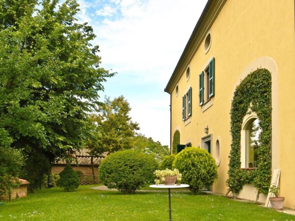 casa indipendente in vendita a Castiglione del Lago
