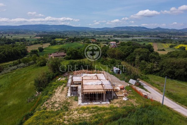 esavano in vendita a Castiglione del Lago