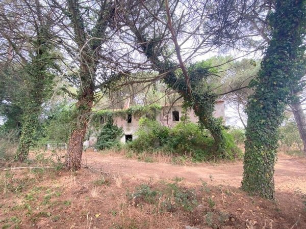 casale in vendita a Castiglione del Lago