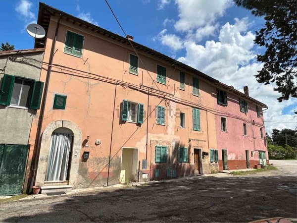 appartamento in vendita a Castiglione del Lago in zona Macchie