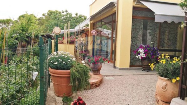 casa indipendente in vendita a Castiglione del Lago
