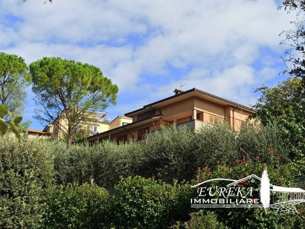 casa indipendente in vendita a Castiglione del Lago