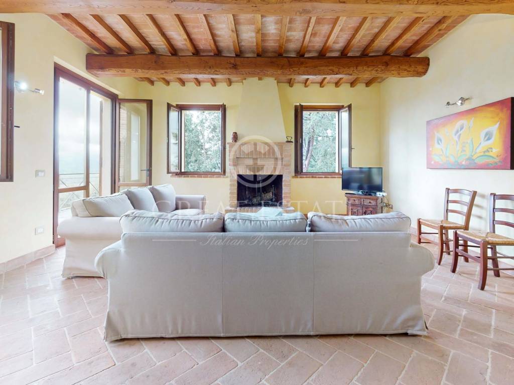 casa indipendente in vendita a Castiglione del Lago in zona Gioiella