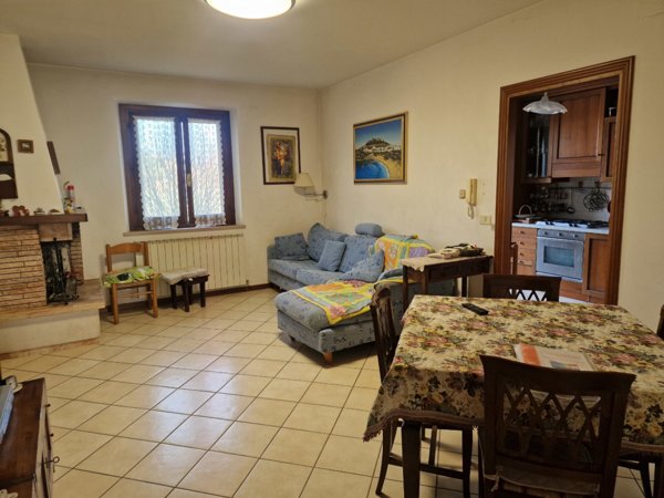 casa semindipendente in vendita a Castiglione del Lago
