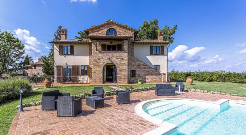 casa indipendente in vendita a Castiglione del Lago