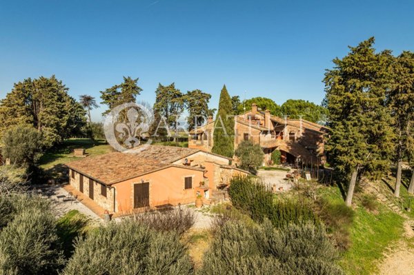 villa in vendita a Castiglione del Lago