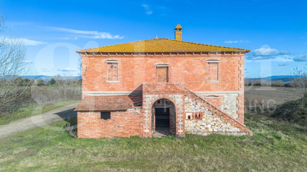 casa indipendente in vendita a Castiglione del Lago
