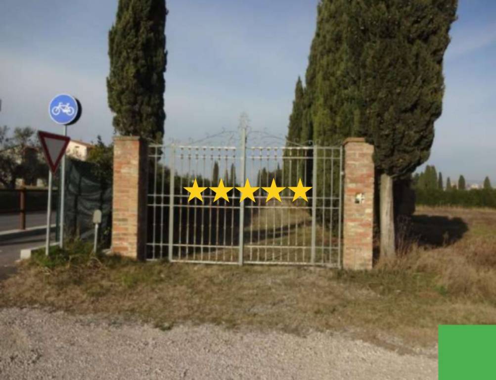 casa indipendente in vendita a Castiglione del Lago