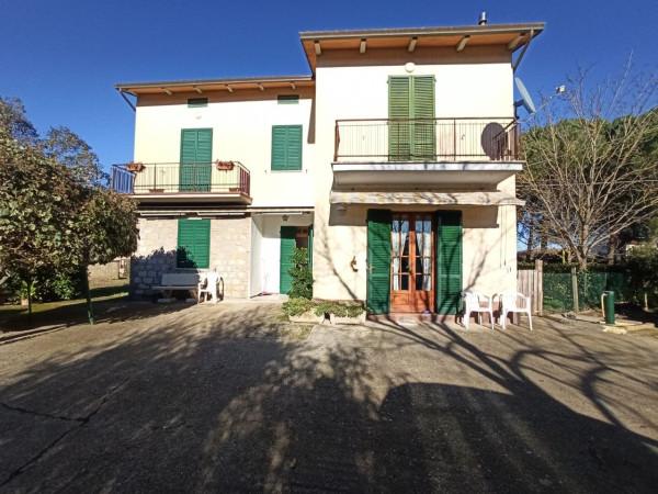 casa indipendente in vendita a Castiglione del Lago