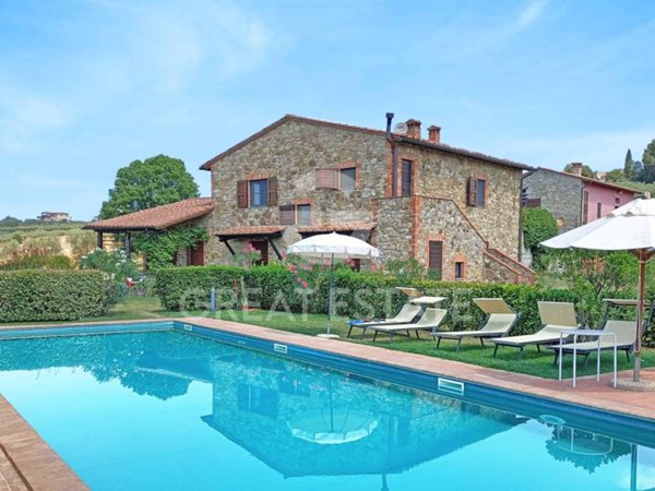 casa indipendente in vendita a Castiglione del Lago