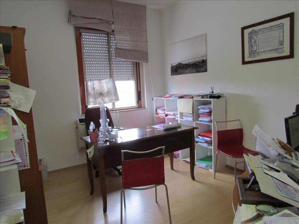 negozio in vendita a Castiglione del Lago