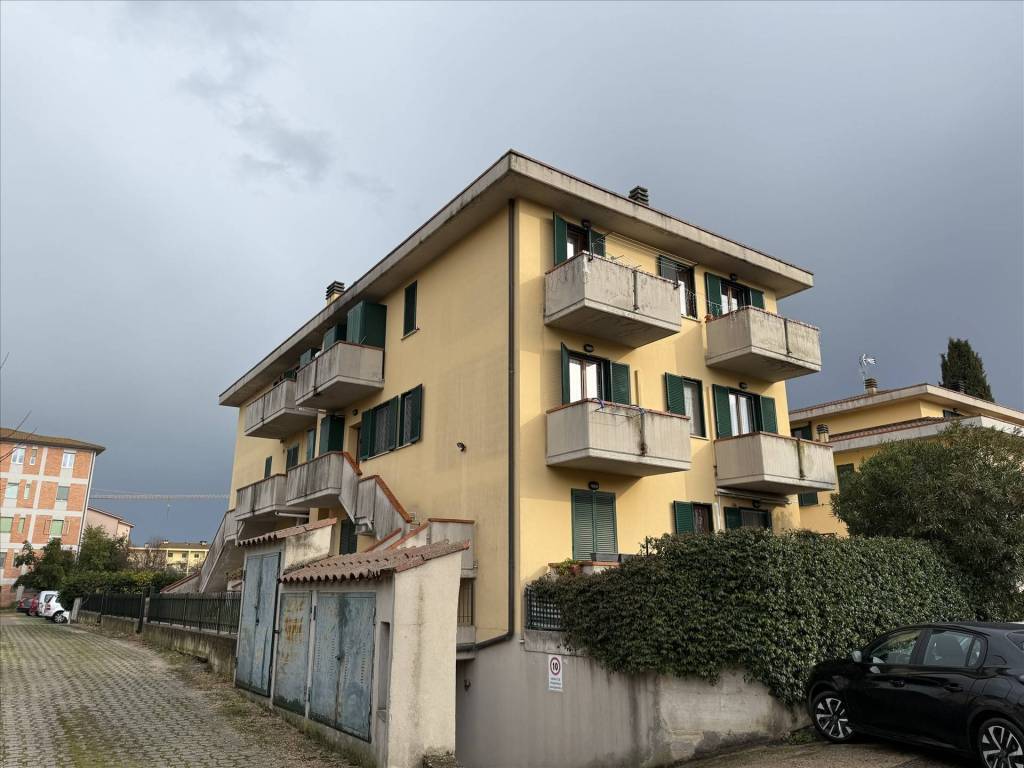 appartamento in vendita a Castiglione del Lago in zona Porto