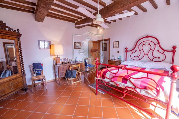 casa indipendente in vendita a Castiglione del Lago
