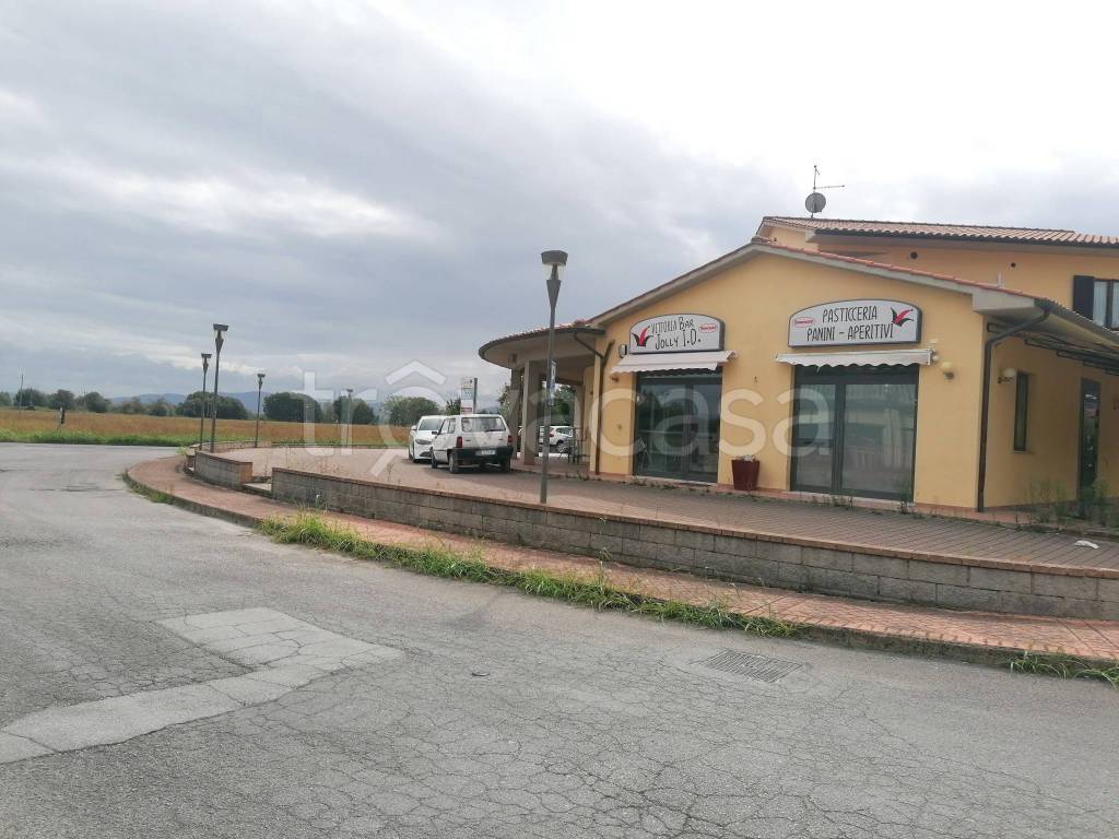 negozio in vendita a Castiglione del Lago