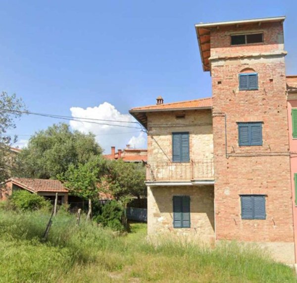 casa indipendente in vendita a Castiglione del Lago