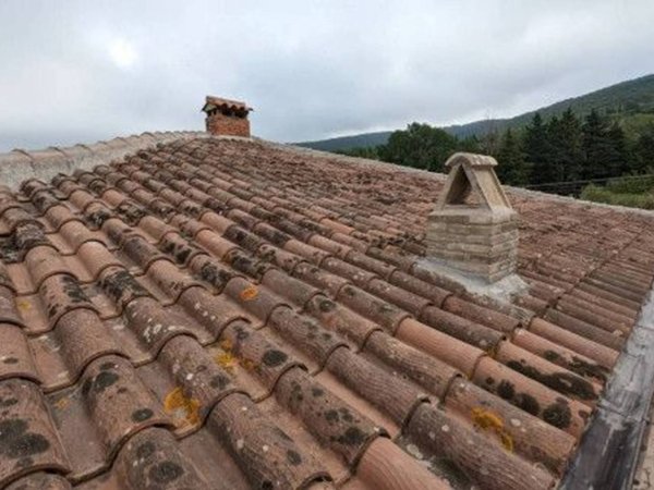 casa indipendente in vendita a Castiglione del Lago in zona Piana