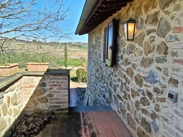 casa indipendente in vendita a Castiglione del Lago in zona Porto
