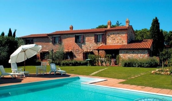 casale in vendita a Castiglione del Lago