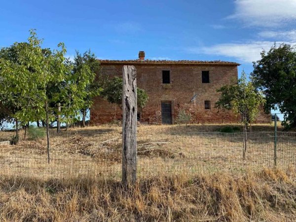 casa indipendente in vendita a Castiglione del Lago