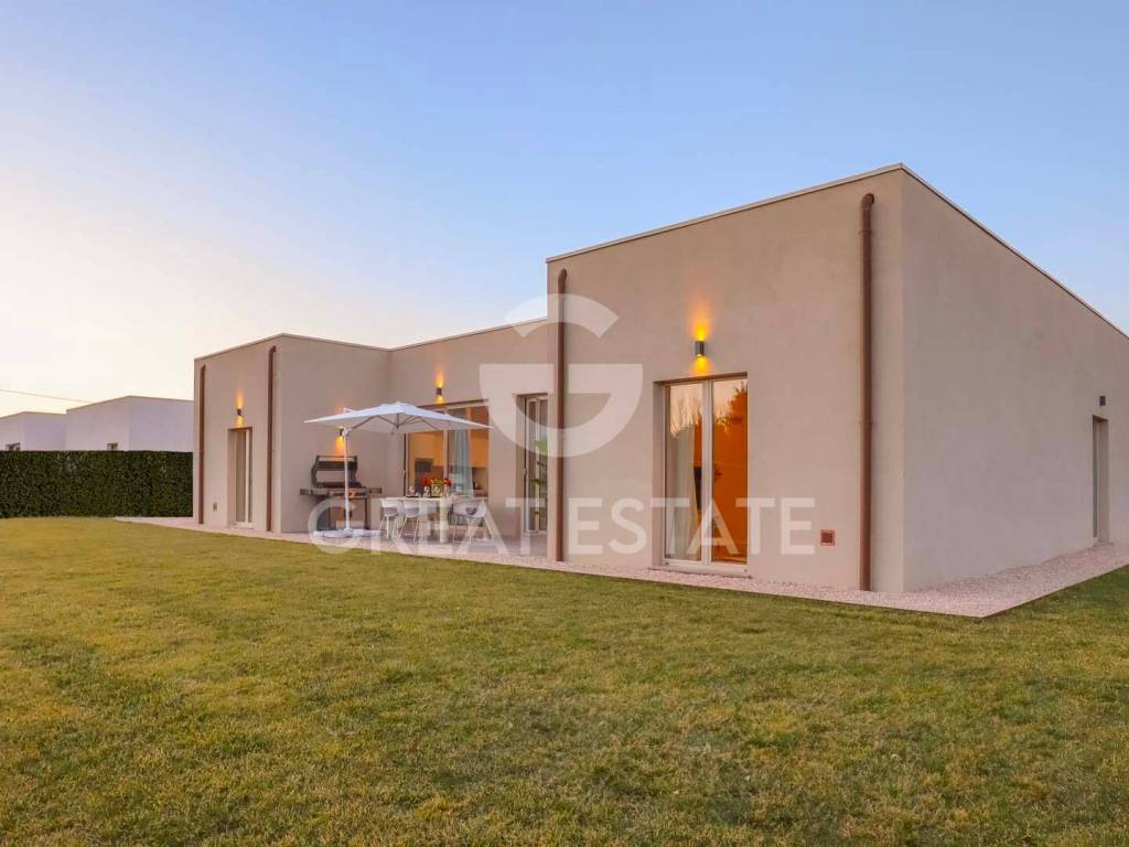 casa indipendente in vendita a Castiglione del Lago