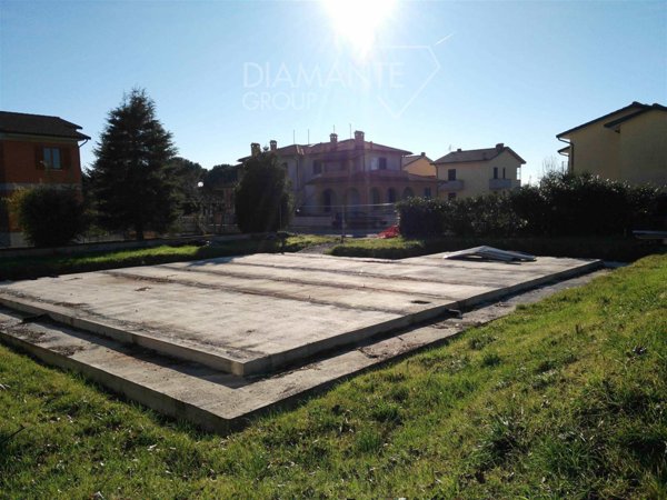 casa indipendente in vendita a Castiglione del Lago in zona Badia