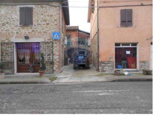 appartamento in vendita a Castiglione del Lago in zona Panicarola