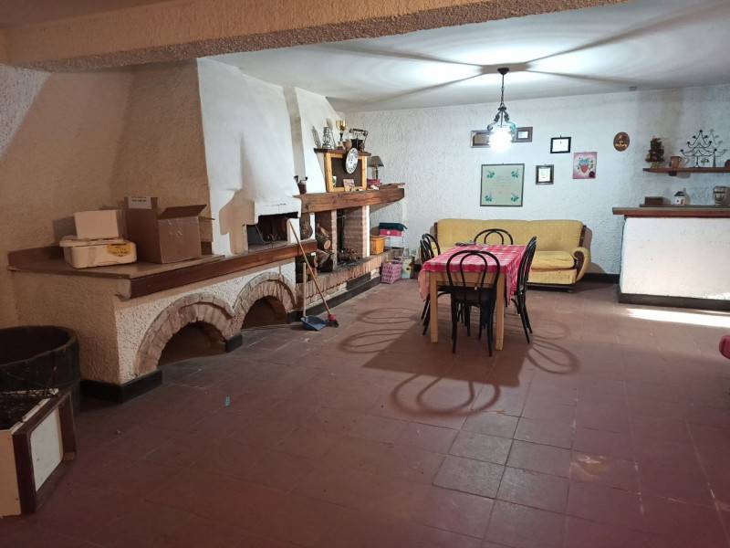 villa in vendita a Castiglione del Lago