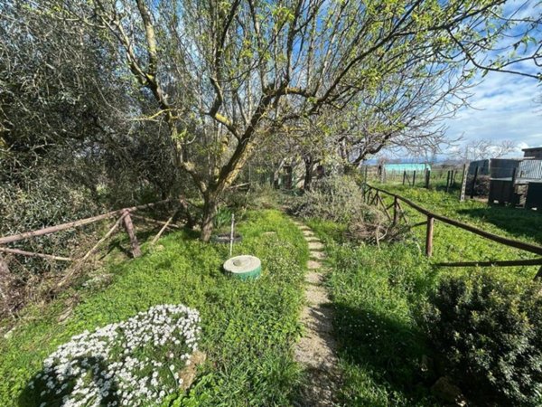 appartamento in vendita a Castiglione del Lago in zona Macchie