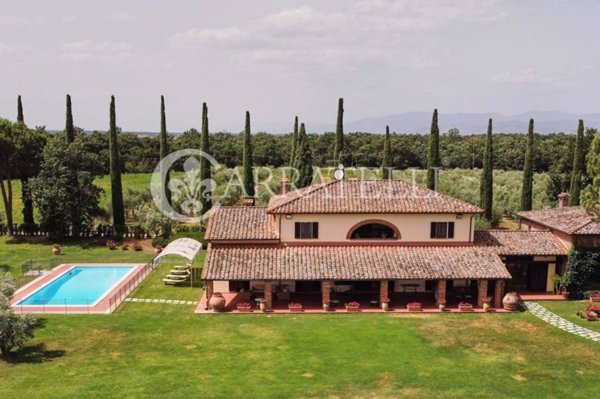 casa indipendente in vendita a Castiglione del Lago