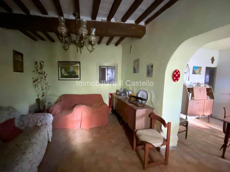 casa indipendente in vendita a Castiglione del Lago
