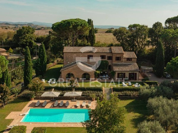 casa indipendente in vendita a Castiglione del Lago