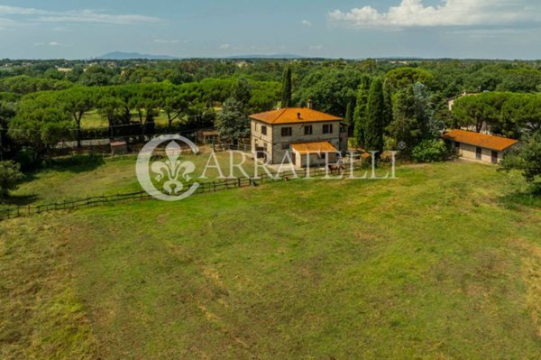 casa indipendente in vendita a Castiglione del Lago