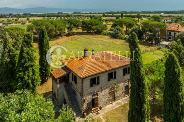 casale in vendita a Castiglione del Lago