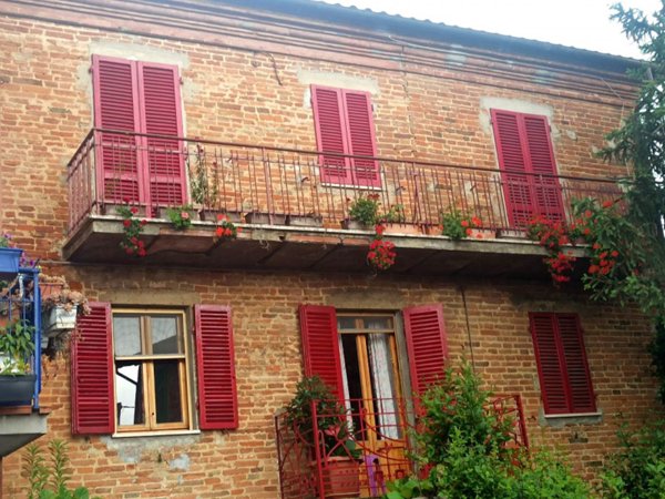 casa indipendente in vendita a Castiglione del Lago in zona Casamaggiore