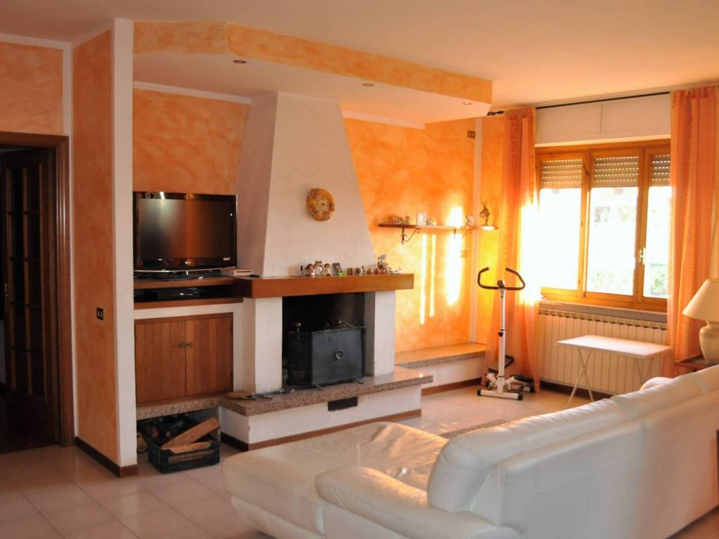 appartamento in vendita a Castiglione del Lago in zona Macchie