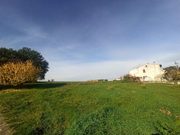 casa indipendente in vendita a Castiglione del Lago