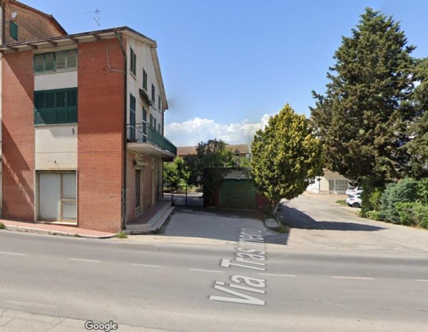 locale commerciale in vendita a Castiglione del Lago in zona Panicarola
