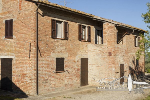 casa indipendente in vendita a Castiglione del Lago