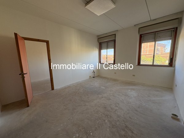 ufficio in vendita a Castiglione del Lago