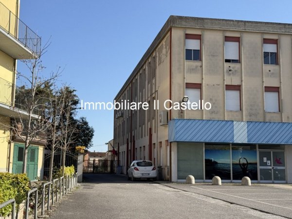 ufficio in vendita a Castiglione del Lago