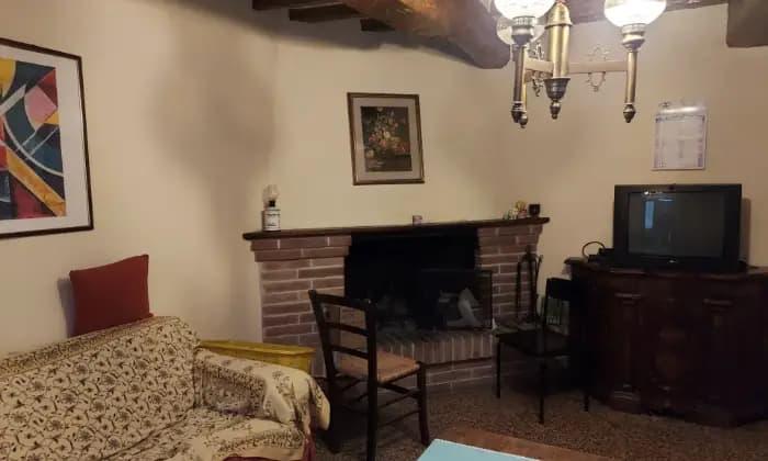 casale in vendita a Castiglione del Lago in zona Petrignano del Lago