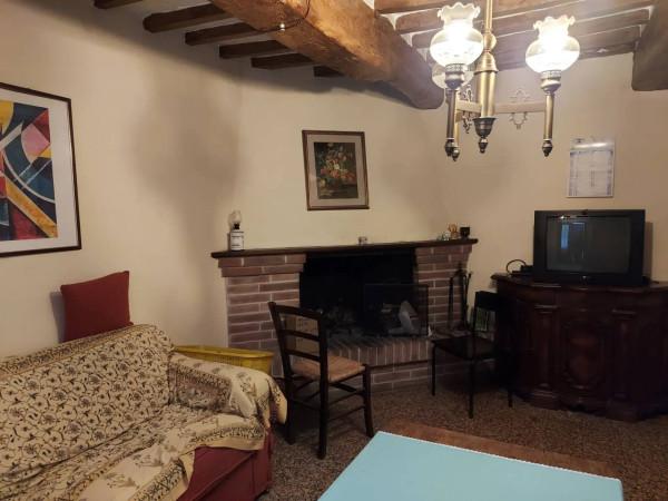 casa indipendente in vendita a Castiglione del Lago in zona Petrignano del Lago