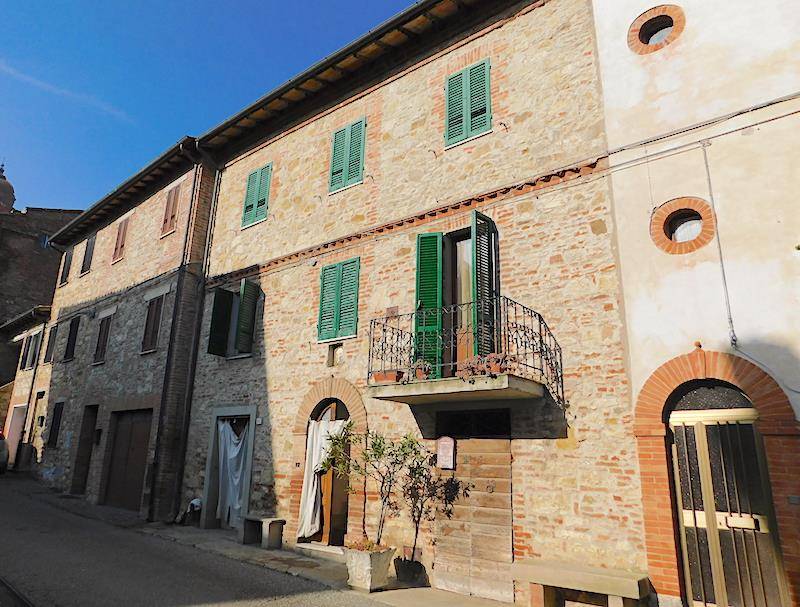 casa indipendente in vendita a Castiglione del Lago