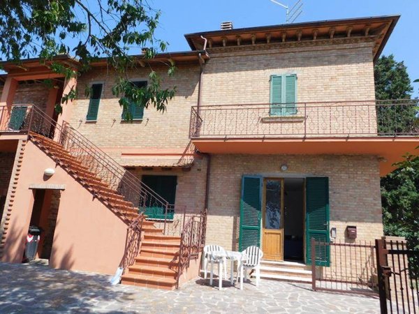 casa semindipendente in vendita a Castiglione del Lago