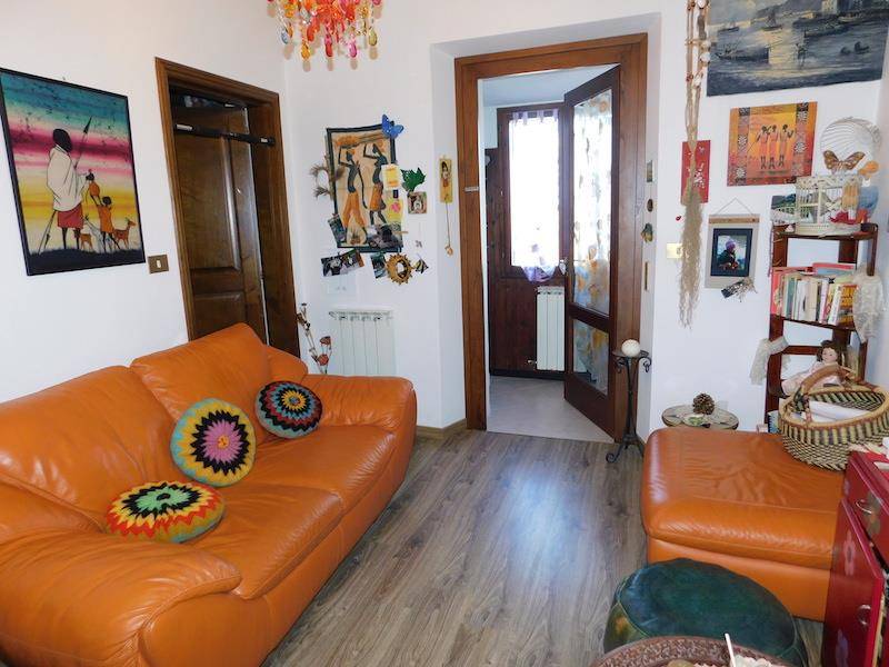 appartamento in vendita a Castiglione del Lago in zona Macchie