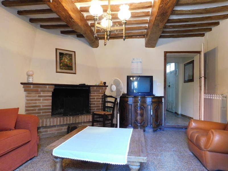 casa semindipendente in vendita a Castiglione del Lago