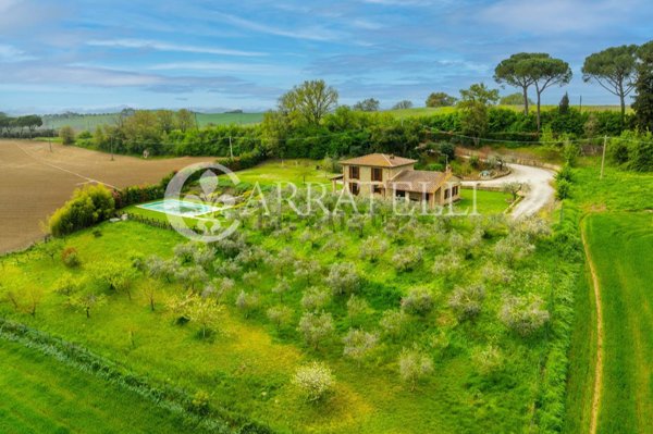 casale in vendita a Castiglione del Lago